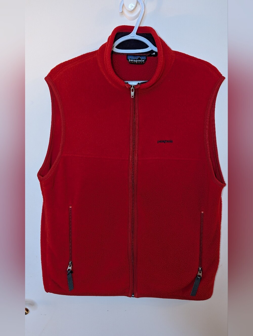 Patagonia Synchilla Men's Red Fleece Vest - Classic Zip Front
